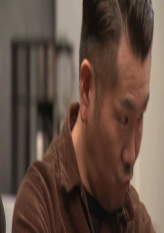 Documental S2E3 - A Small Window